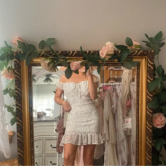 Cream Ruffled Floral Tiered Sundress with Puff Sleeves - Picture 4 of 7